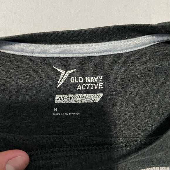 T-Shirt - Picture 3 of 4